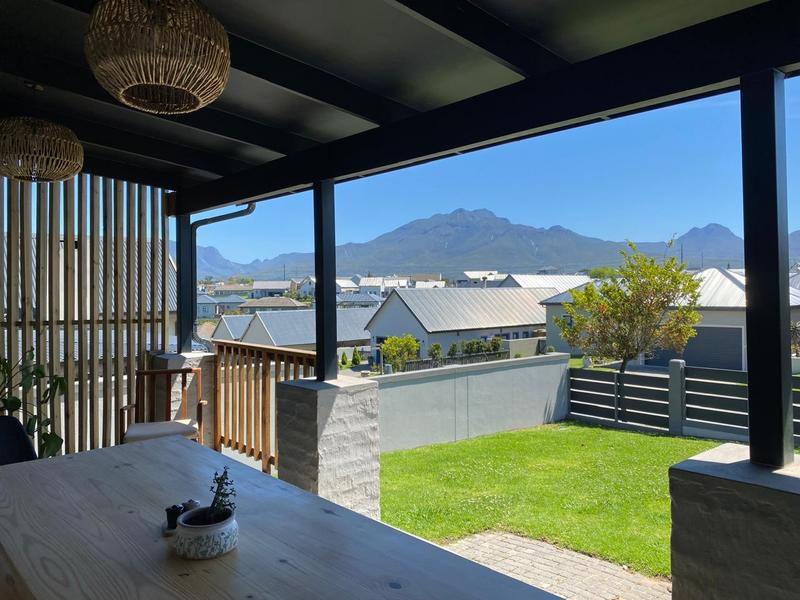 3 Bedroom Property for Sale in Blue Mountain Village Western Cape